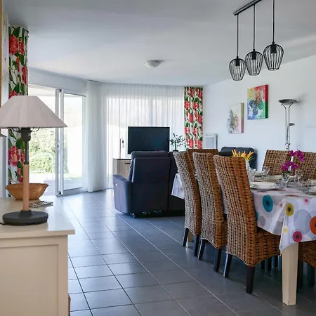 Superbe Oasis Park - 8 Personnes - Piscine Chauffee *