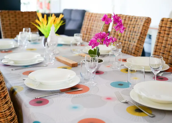 Superbe Oasis Park - 8 Personnes - Piscine Chauffee בית נופש